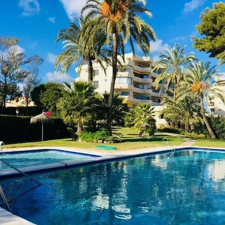 ホームステイ Deluxe Con Bano Privado En Atalaya Apartagolf,